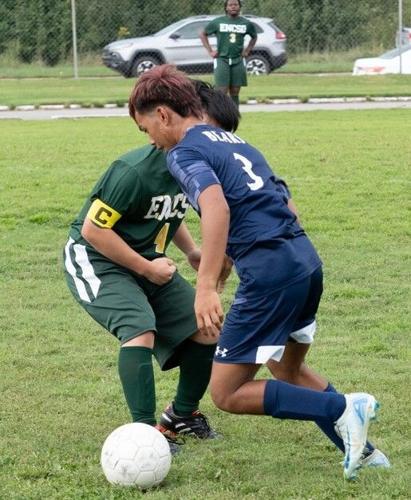 241005-sports-ncsd-soccer-sap-4