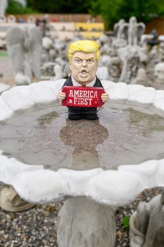 Trump statue
