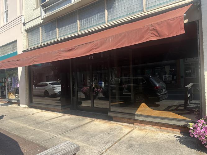 Bella Vino building