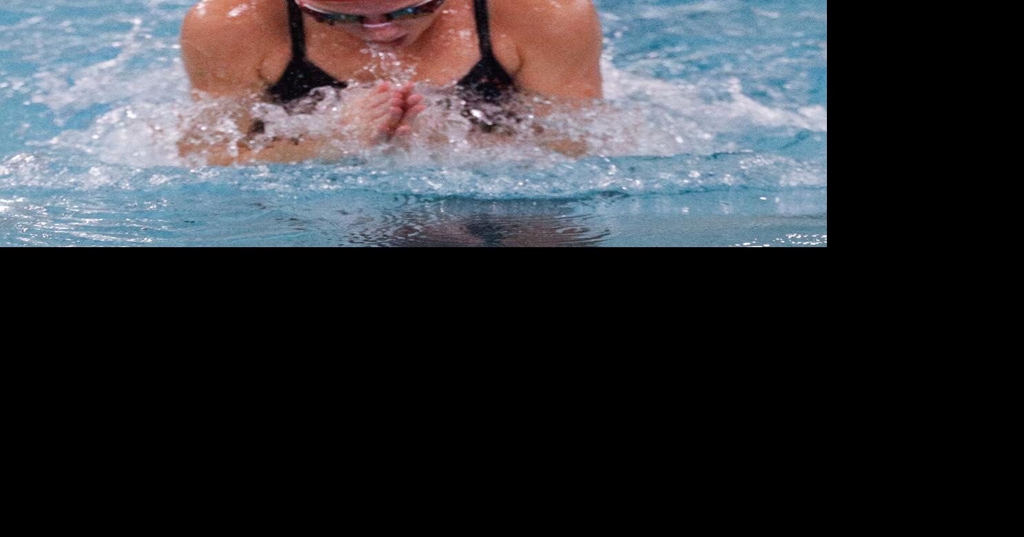 Freedom swim teams both place 3rd at NWC championships