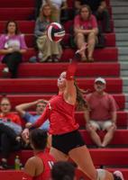261017-sports-hsvolleyballstandalones-p3