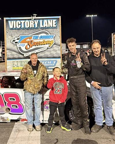 261031-sports-localracingrecap-p1