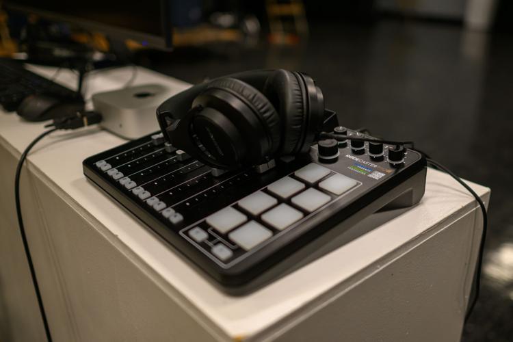 Audio Mixer