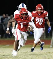 Davis final-minute TD run helps Freedom avoid hangover loss