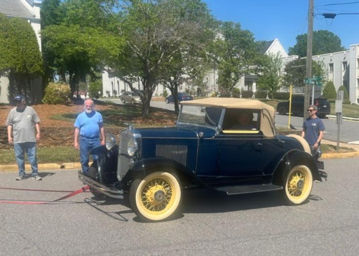 The first mayor's Chevrolet Cabriolet