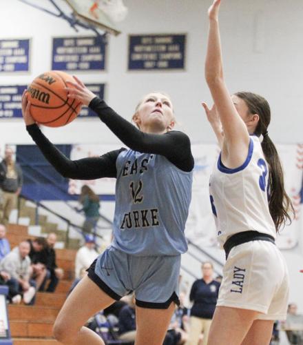 250215-sports-eb-bkb-stilwell-feature-p1