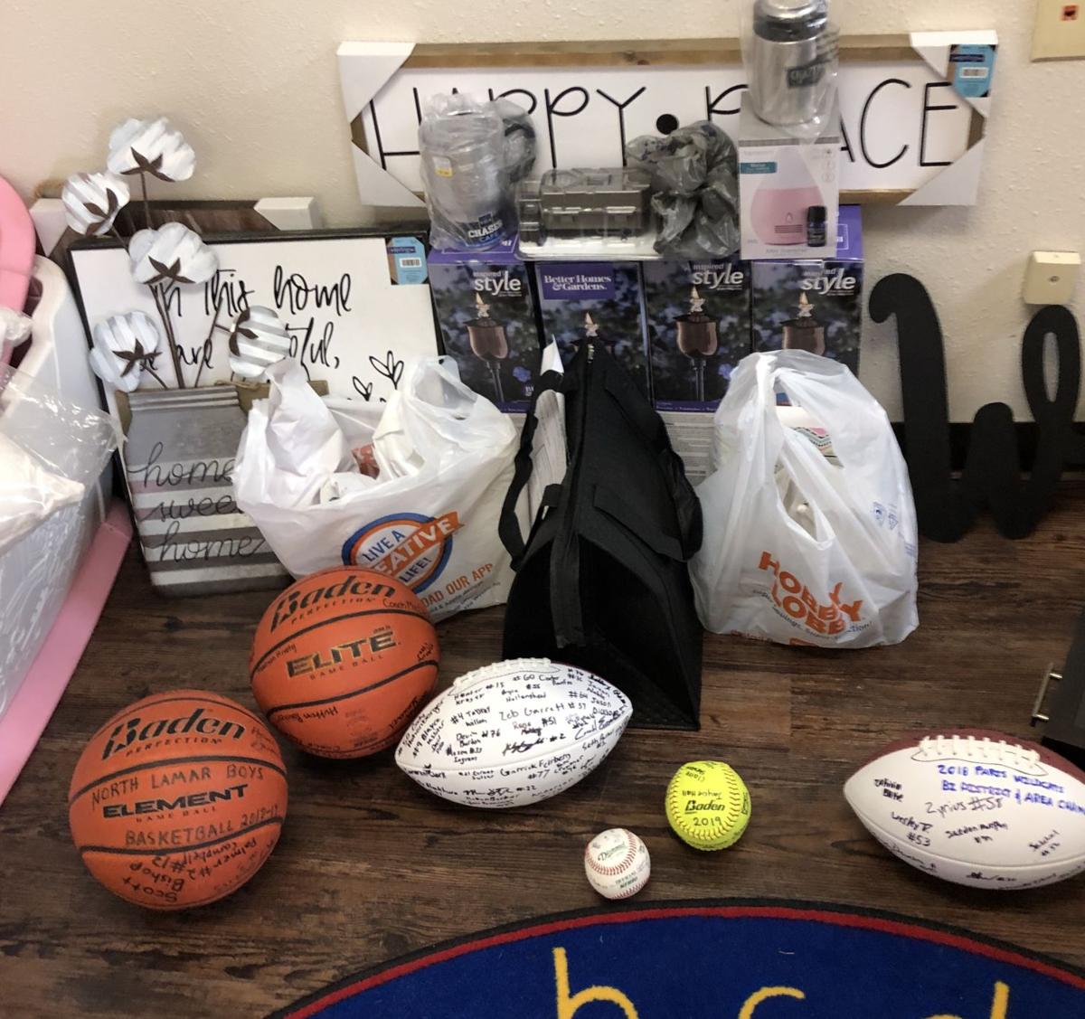 Lamar County Contenders Raise Funds For Feed The Flame Fundraiser