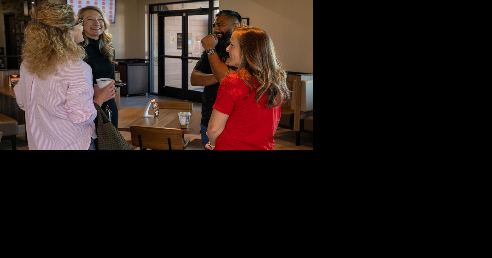Community Scenes | Coffee with a Cop | News | theparisnews.com