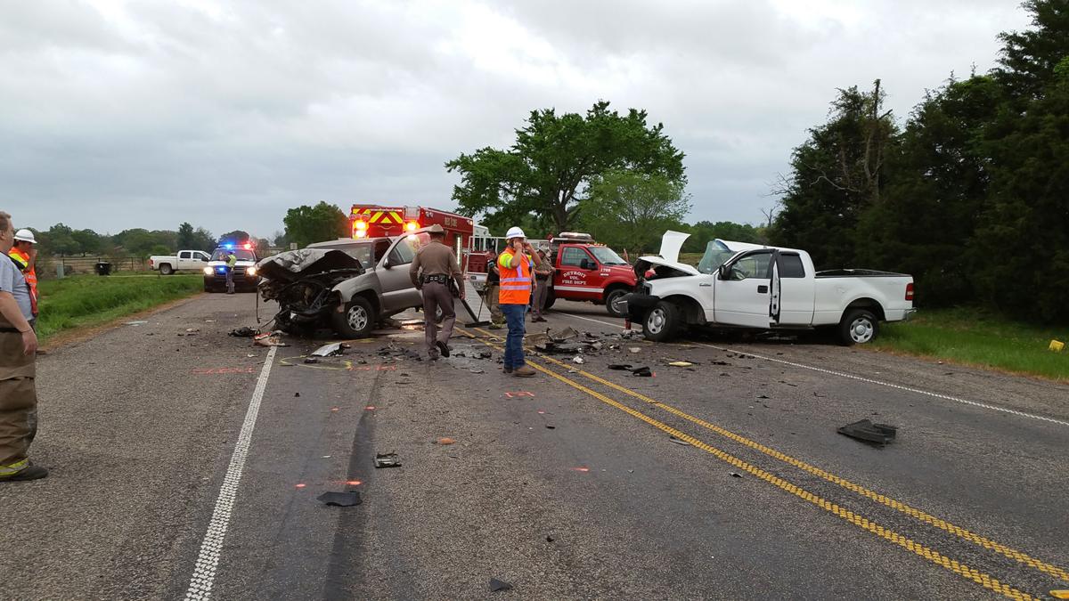 UPDATE BREAKING Wreck on Hwy 82 west of Detroit