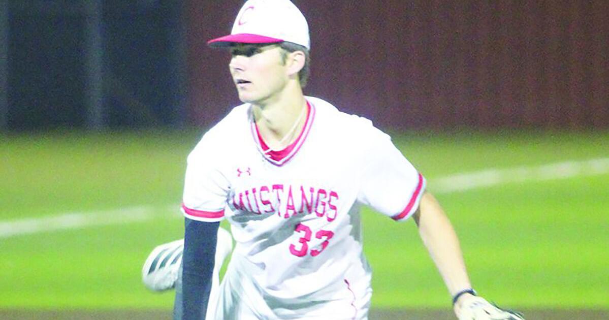 A Chisum STATE-ment: Mustangs standout pitcher Howard earns Texas Sportswriters All-State nod