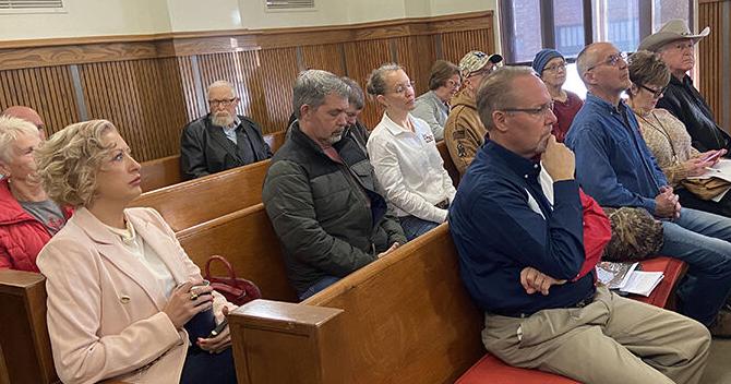 Free Proposed Wind Farm Draws Opposition At Lamar County Commissioners