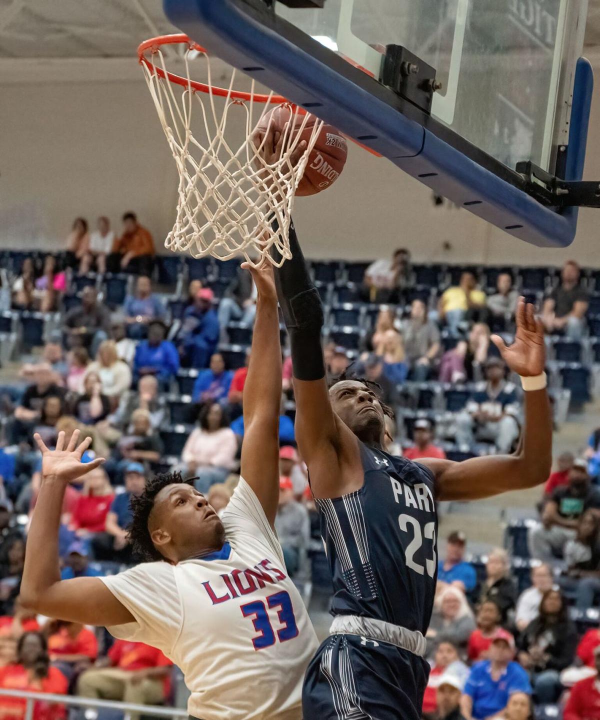 Paris Downs Lions With Big Comeback Sports Theparisnews Com