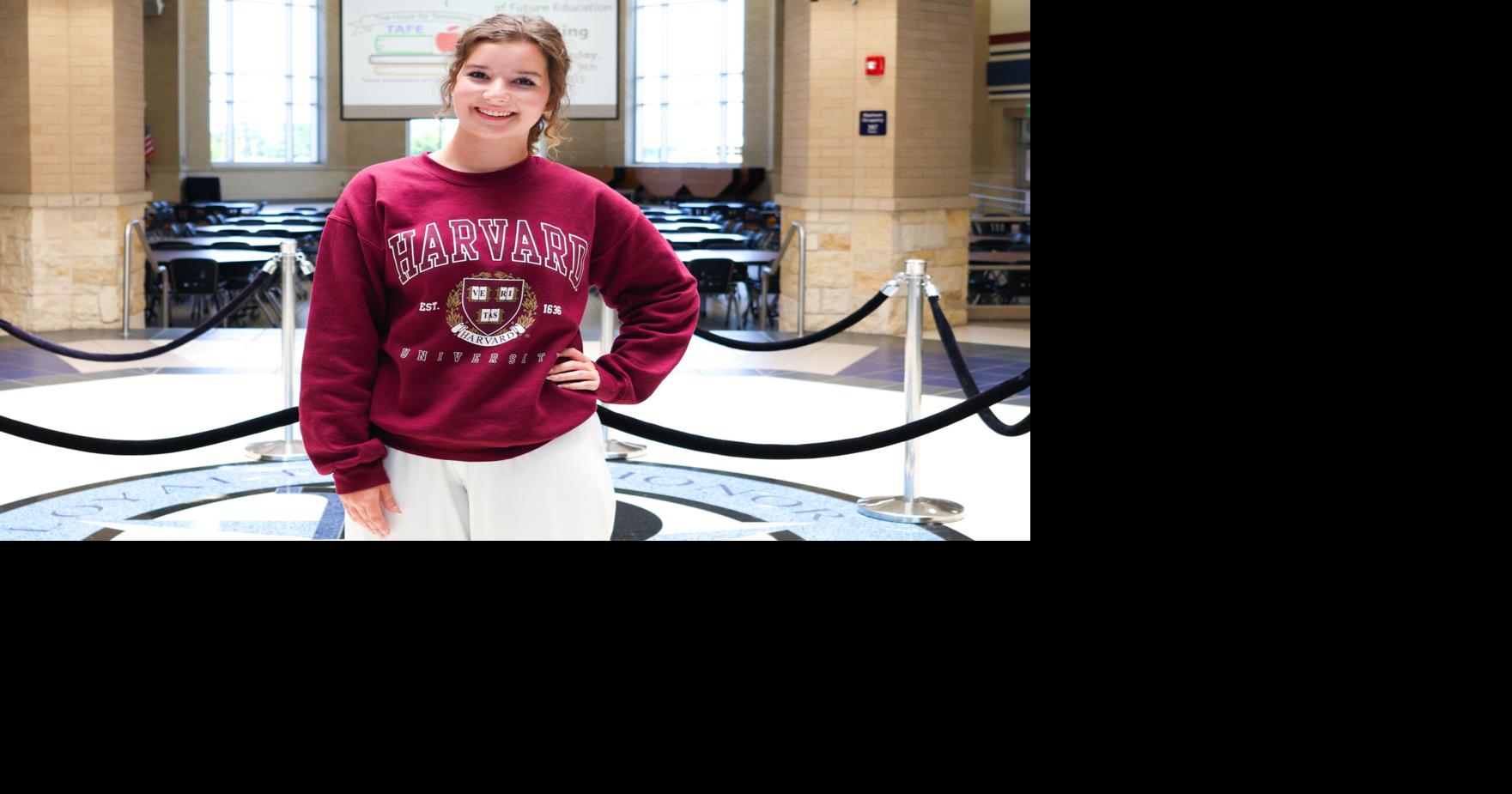 Paris High School junior named finalist in Texas writing contest | News