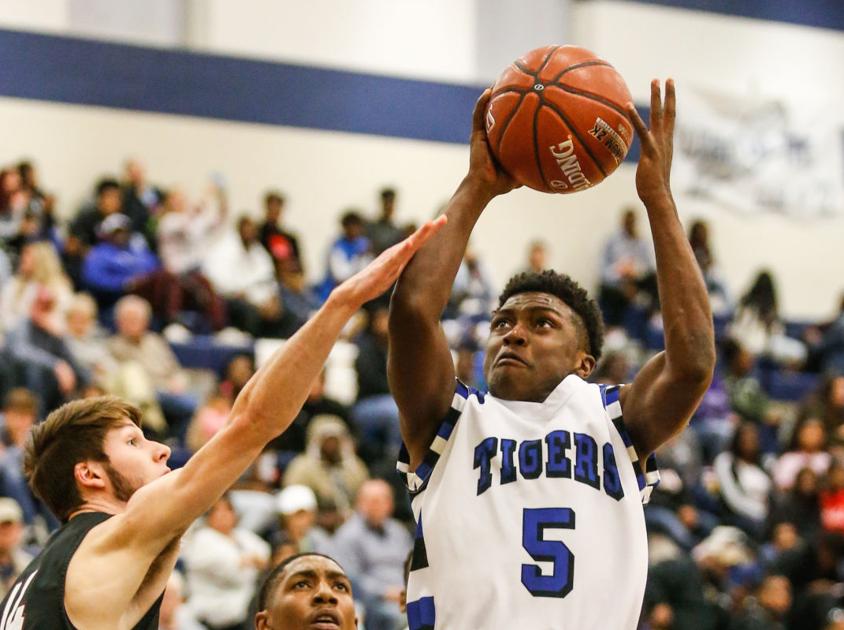 Clarksville Withdraws From Boys Basketball Playoffs News