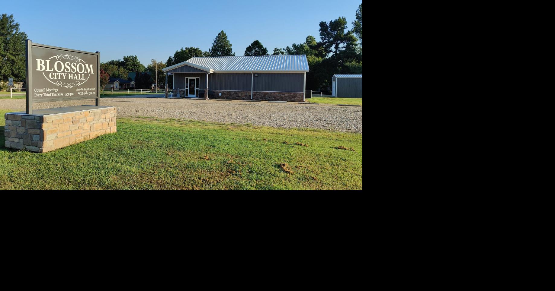 Blossom creates substandard building committee | News | theparisnews.com
