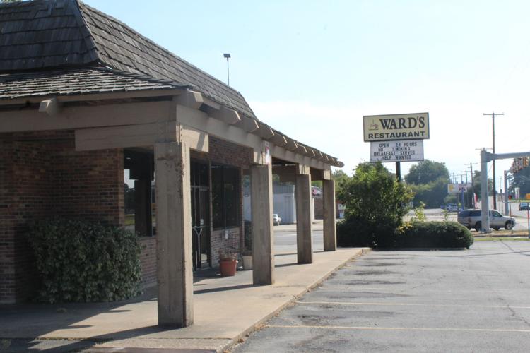 Ward's Restaurant to not reopen at Clarksville Street location