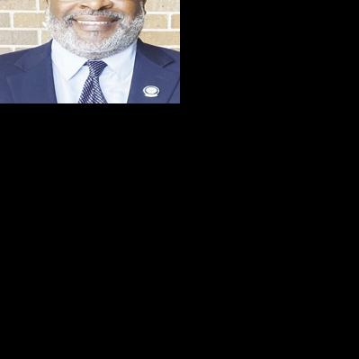 [The Paris News]Former Mayor Reginald Hughes resigns from Paris City Council