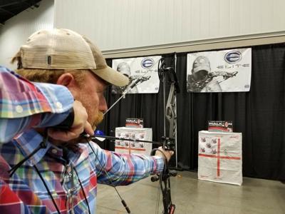 Outdoor Commentary Kenneth Tallent With Double Lung Outdoors Tv Show Getting Ready For Bow Season Outdoors Theparisnews Com