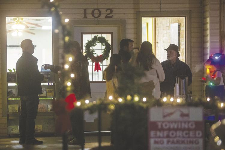 Roxton lights up for holiday News