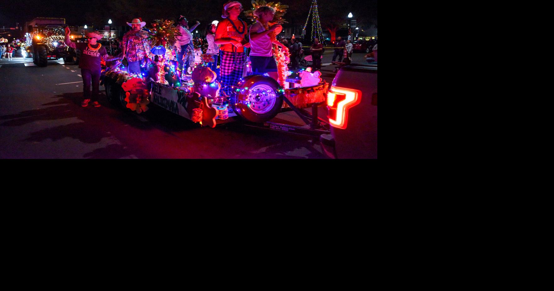 Paris Texas Christmas 2022 Paris Loves A Parade: 4-H Wins Top Float Honor In Annual Christmas Event |  News | Theparisnews.com