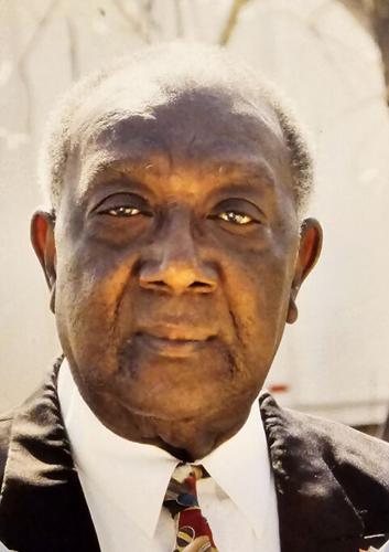 Charlie Wright | Free | theparisnews.com