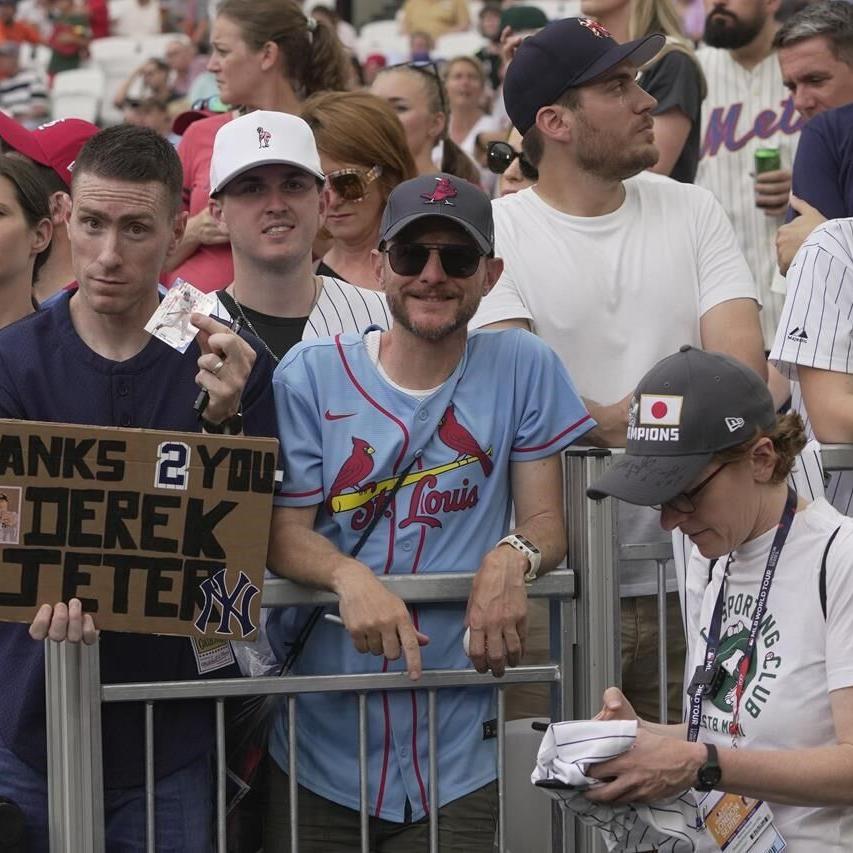 From Yankees caps to unbuttoned jerseys, MLB is hoping fashion fuels  interest in France – KGET 17