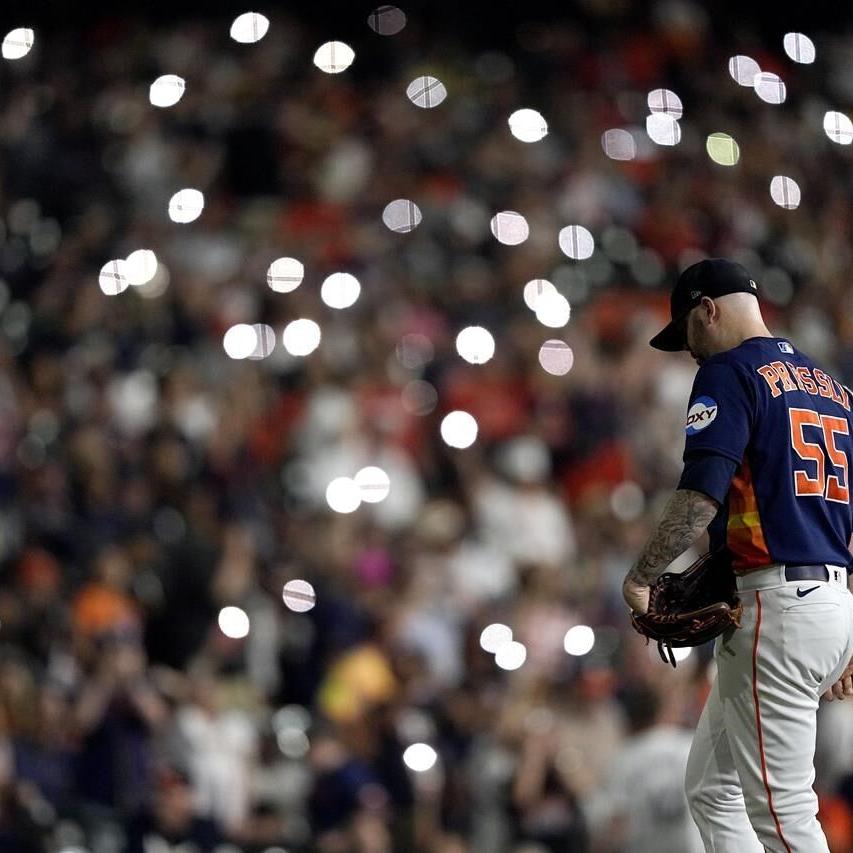 Houston Astros: José Abreu hopes adjustments lead to hard-hit balls