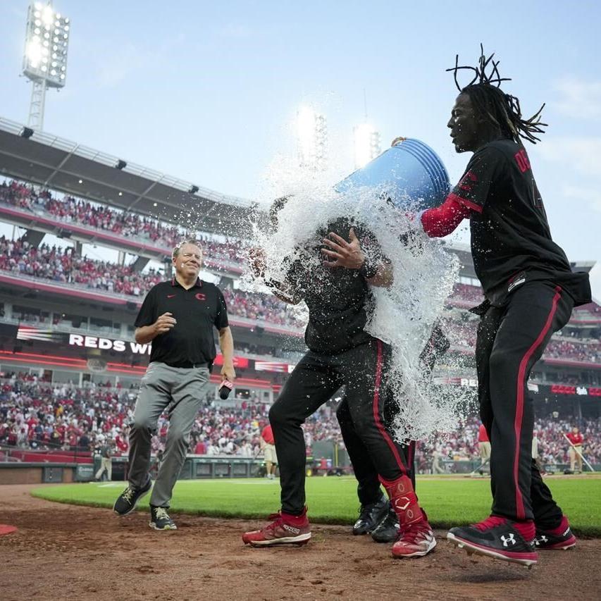 Giants' Alex Cobb loses no-hit bid with 2 outs in the 9th, settles for  1-hit, 6-1 win over Reds - The Boston Globe