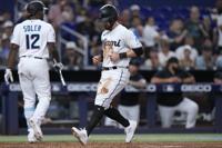 Trio of consecutive homers lift Marlins over Astros 5-1