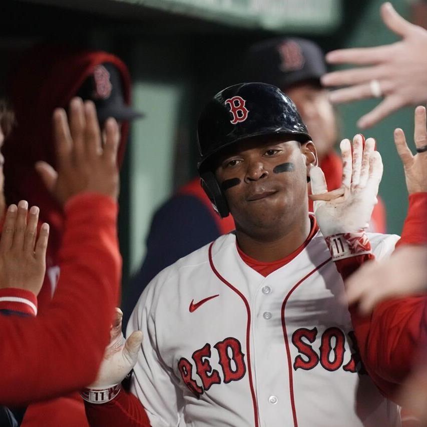 Rafael Devers' late home run lifts Red Sox over Mariners 2-0