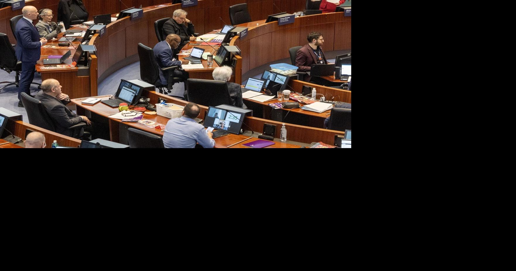 Toronto city council this week: Billy Bishop referendum, help for paramedics during World Cup, Metrolinx’s SmartTrack invoices — and a councillor’s legal bills