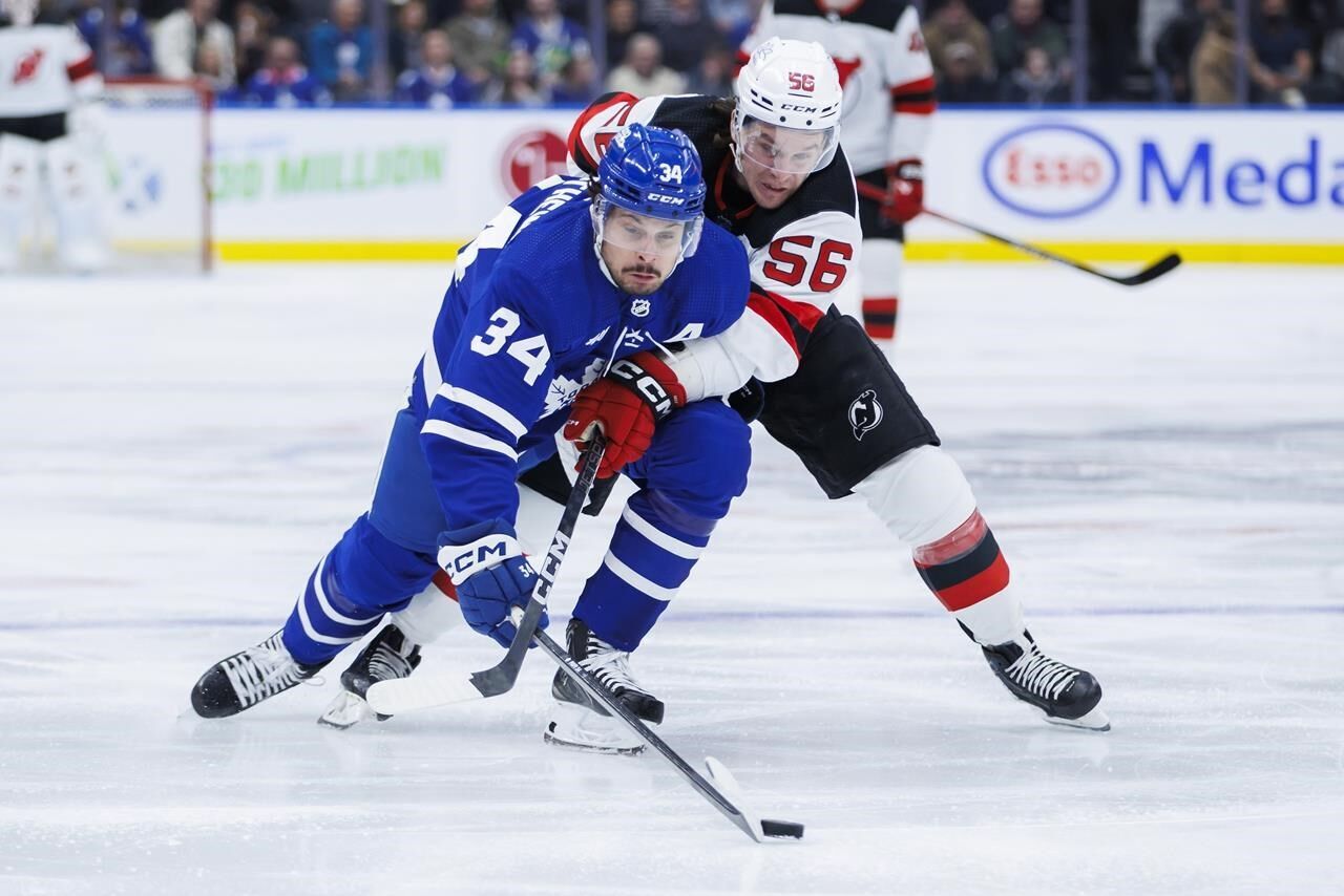 Jake Allen shines early New Jersey Devils down Maple Leafs 6 3