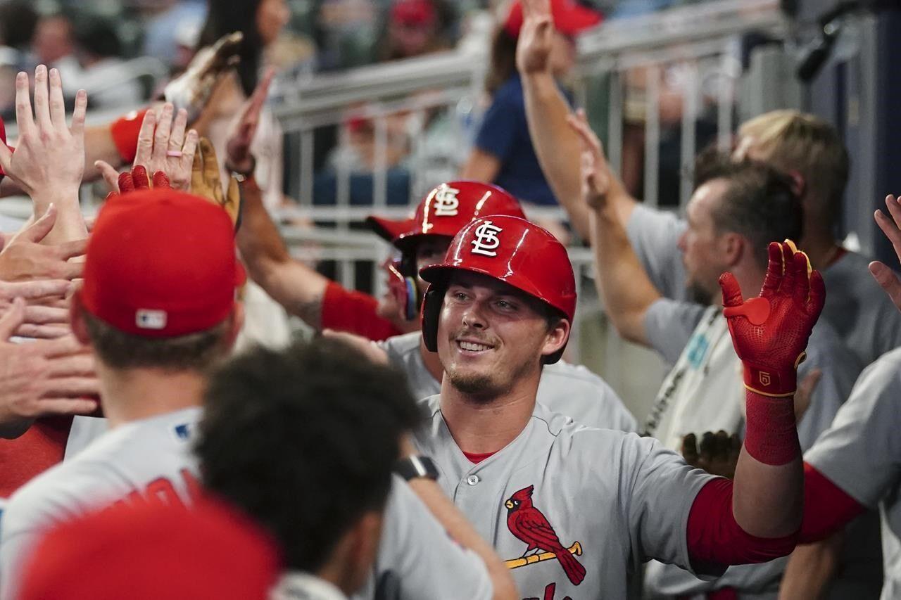 Edman's 2nd straight walk-off hit off Hader gives Cardinals win