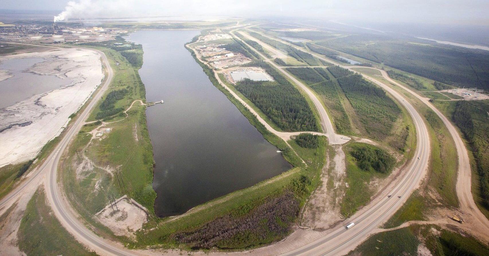 First Nations chiefs call out Ottawa over pipeline deal that doesnt mention water