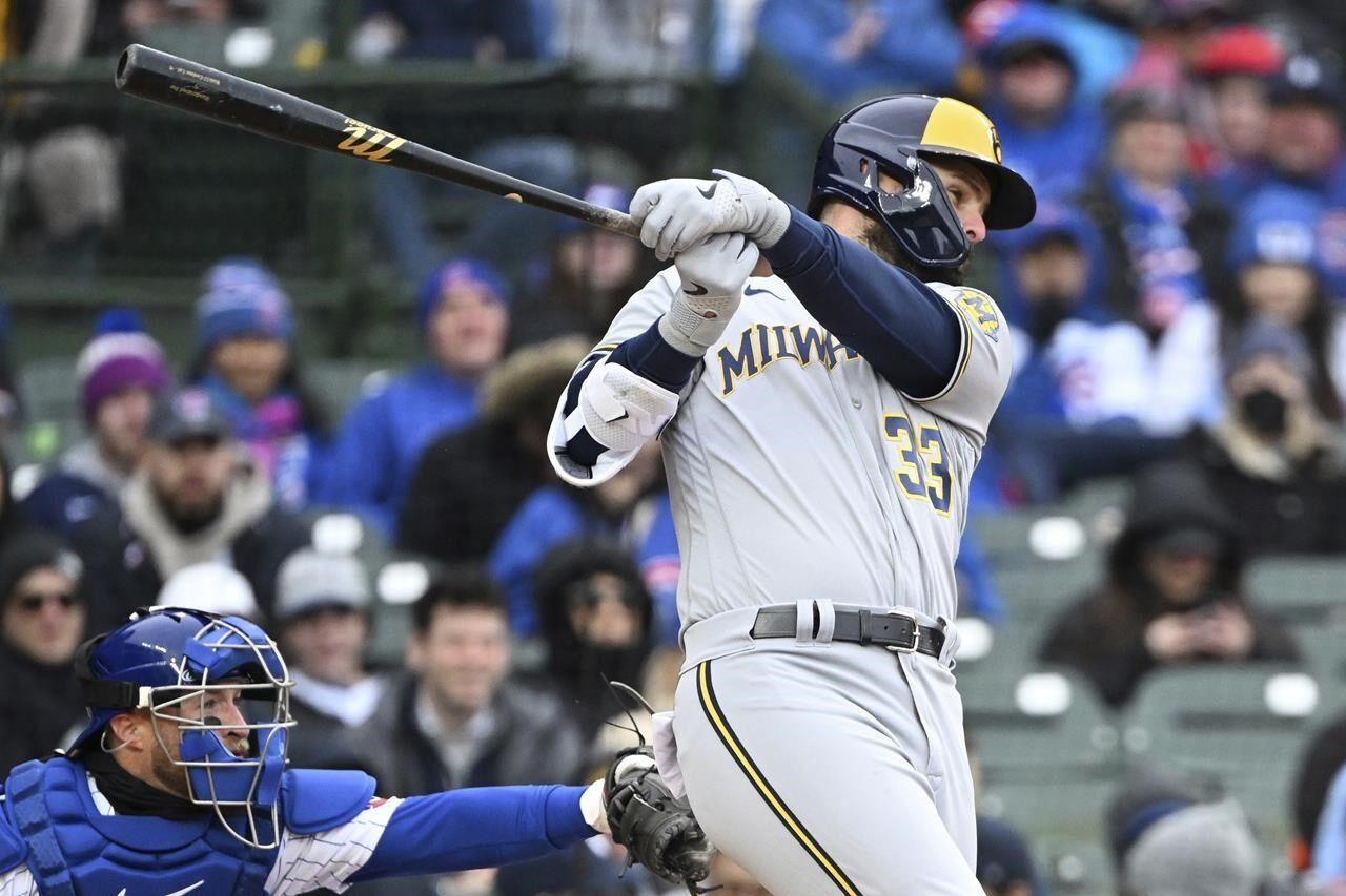 Contreras' 7th-inning double leads Brewers over Phillies 5-3 - The