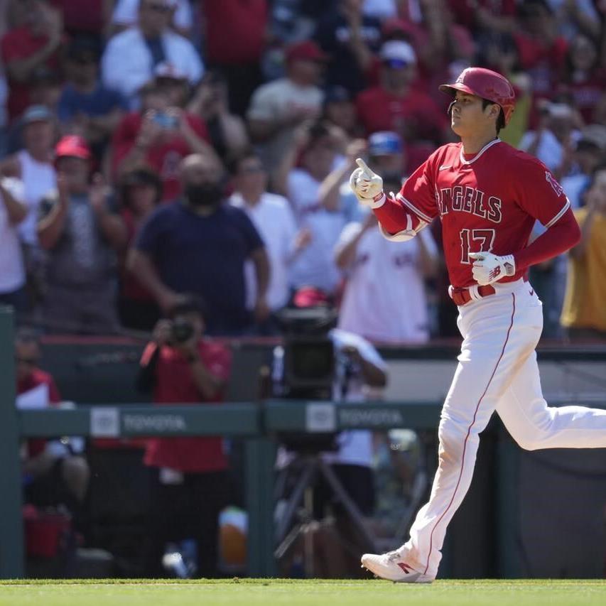 Los Angeles Angels' Shohei Ohtani overcomes cramps, smacks 40th