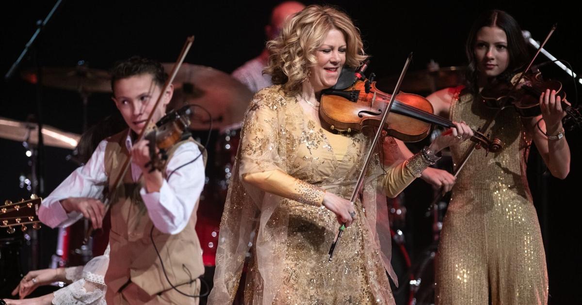 A Celtic family Christmas party at Showplace