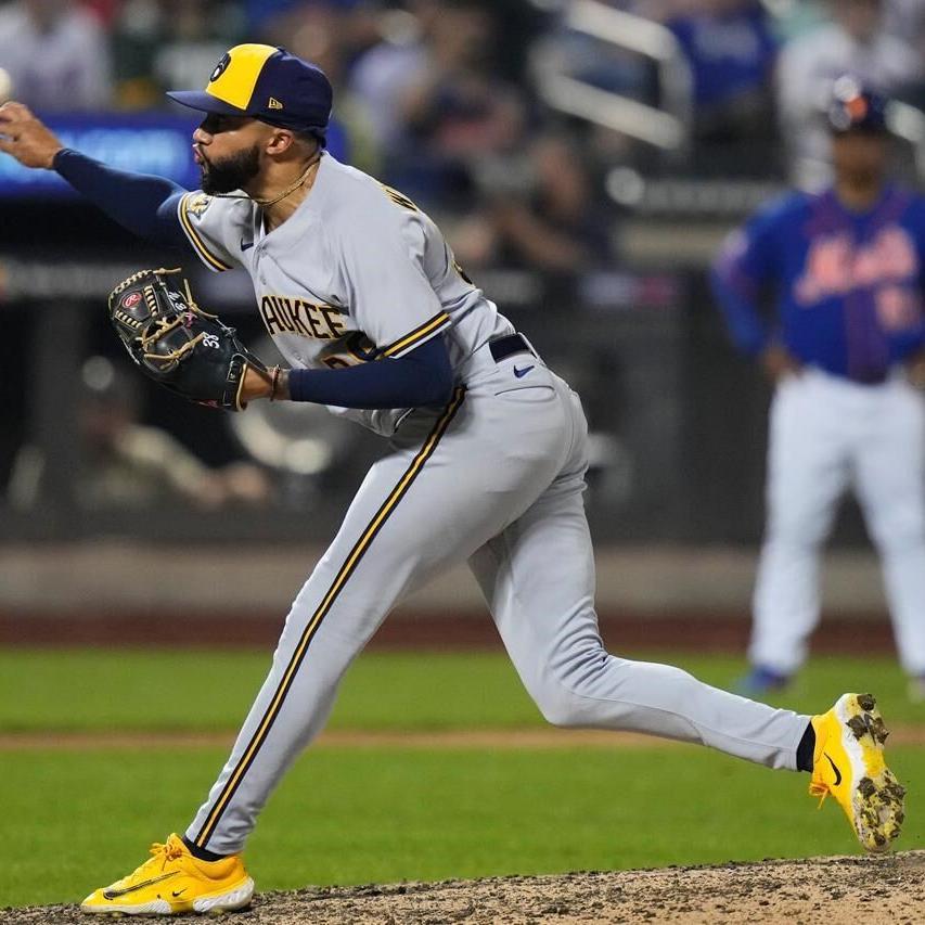 Mets fall season-high 9 games under .500, lose to Brewers 3-2 as Marte  strands bases loaded