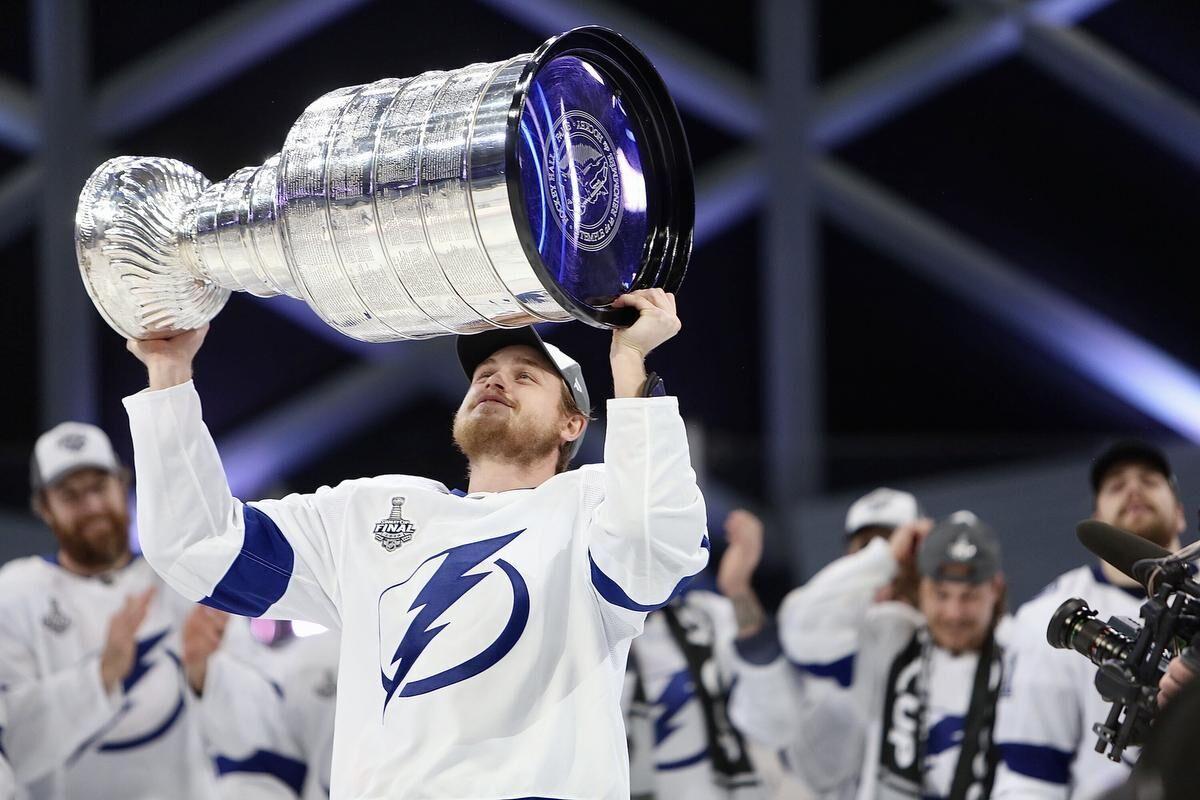 THE STANLEY CUP® COMES TO KITCHENER - Kitchener Rangers %