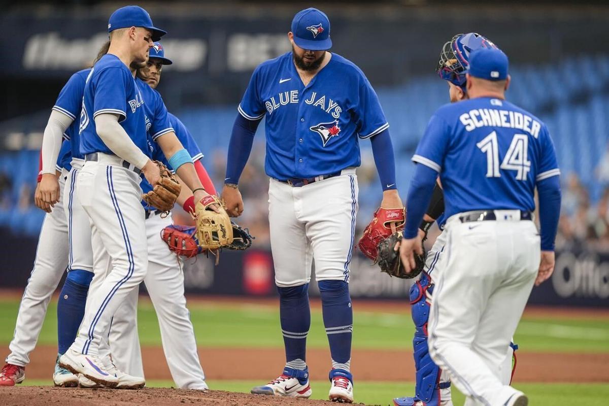 Alek Manoah on inactive list: Toronto Blue Jays