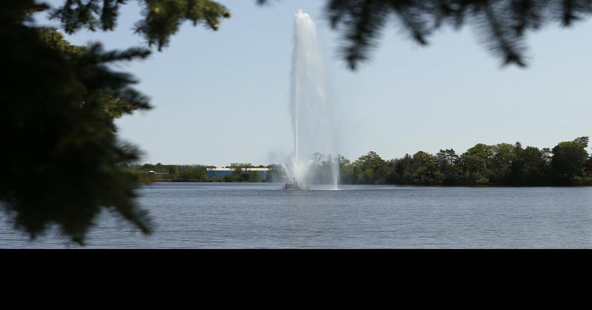 Photos Centennial Fountain on Little Lake in Peterborough switched on for the season
