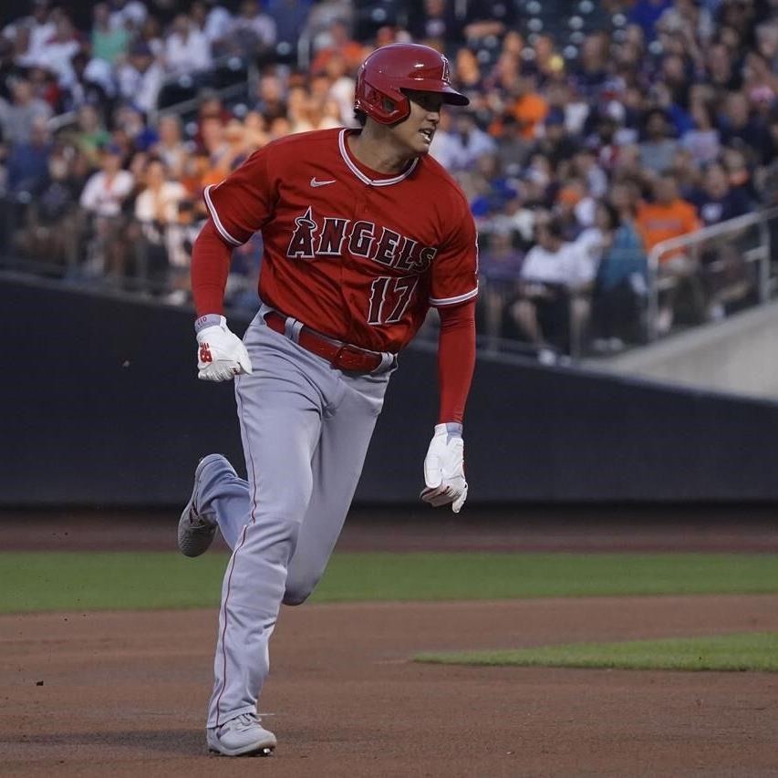 Shohei Ohtani responds to claim that Bryce Harper should be face of baseball