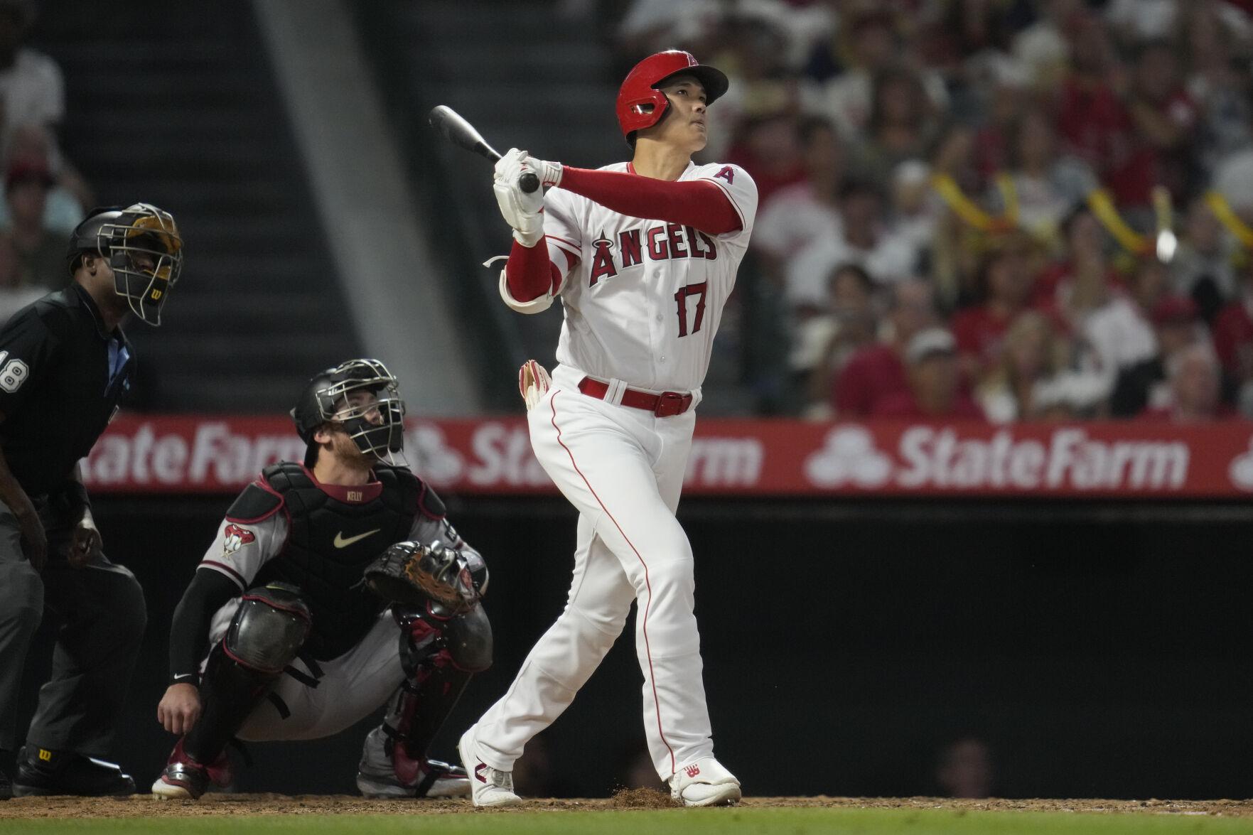 Angels' Ohtani leaves with blister after giving up 2 homers in 8-5