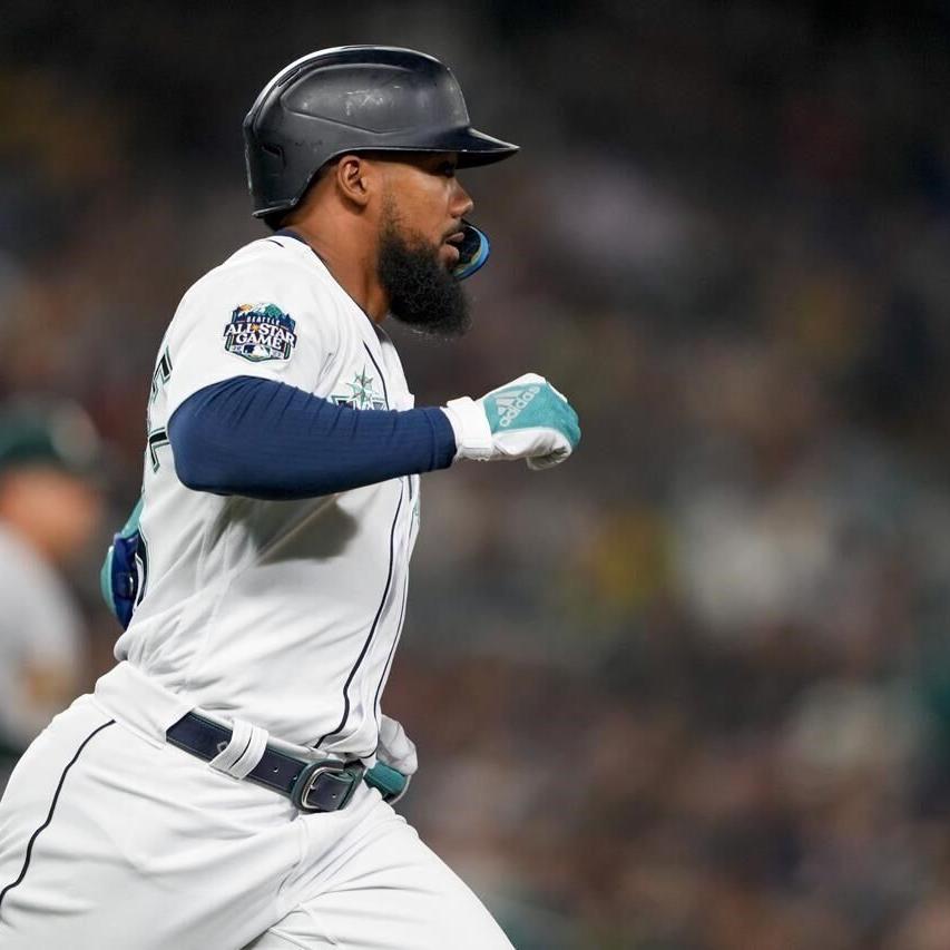 Julio Rodríguez and the Mariners stay red hot with win over Oakland