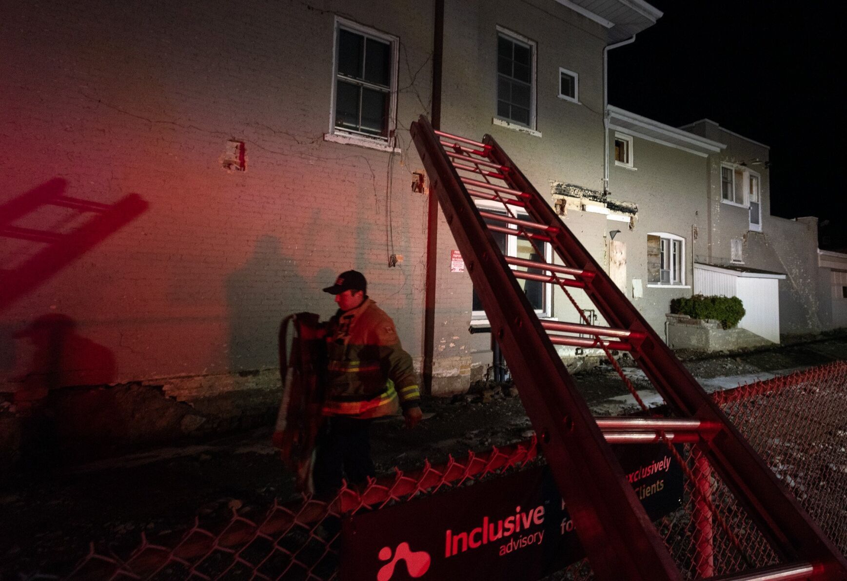 Firefighters battle blaze at former Vinnies on George Street