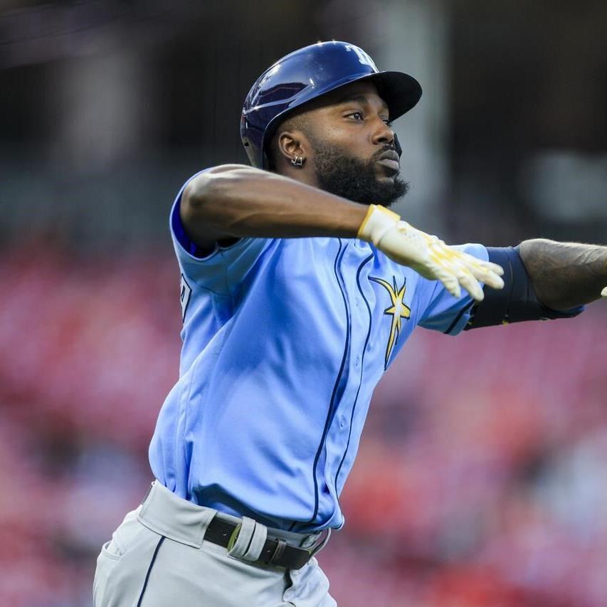 Walls hits two HRs, Bradley dazzles, Rays beat Reds 10-0