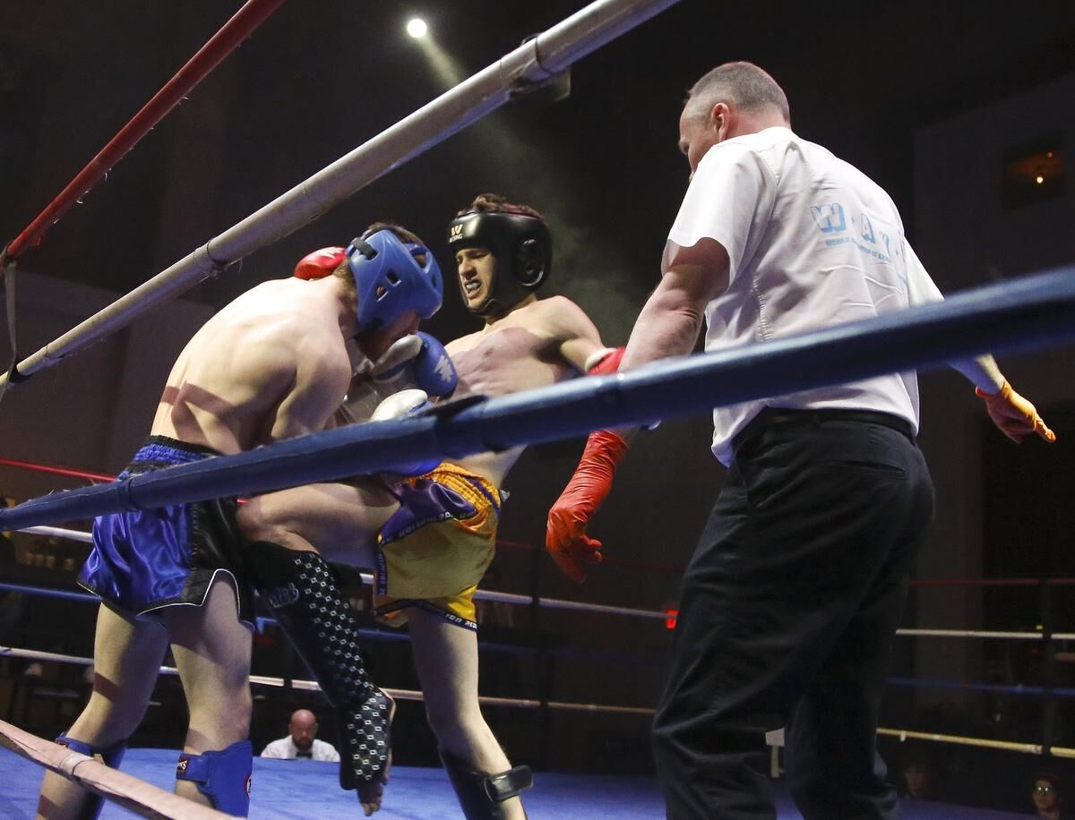 Peterborough crowd roars for young kick-boxers in final round pic