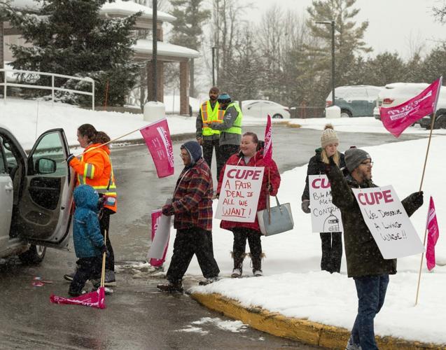Cupe Alberta Rally CUPE holds solidarity rally for Sherbrooke Heights workers
