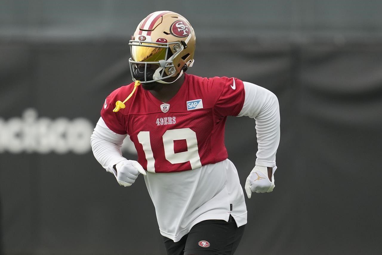 49ers lose star WR Deebo Samuel to left ankle injury