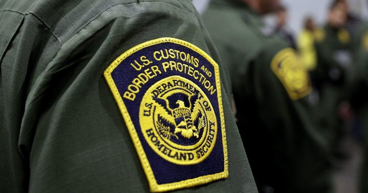 Three Mexicans admit being part of group smuggling migrants into U . S . from Canada